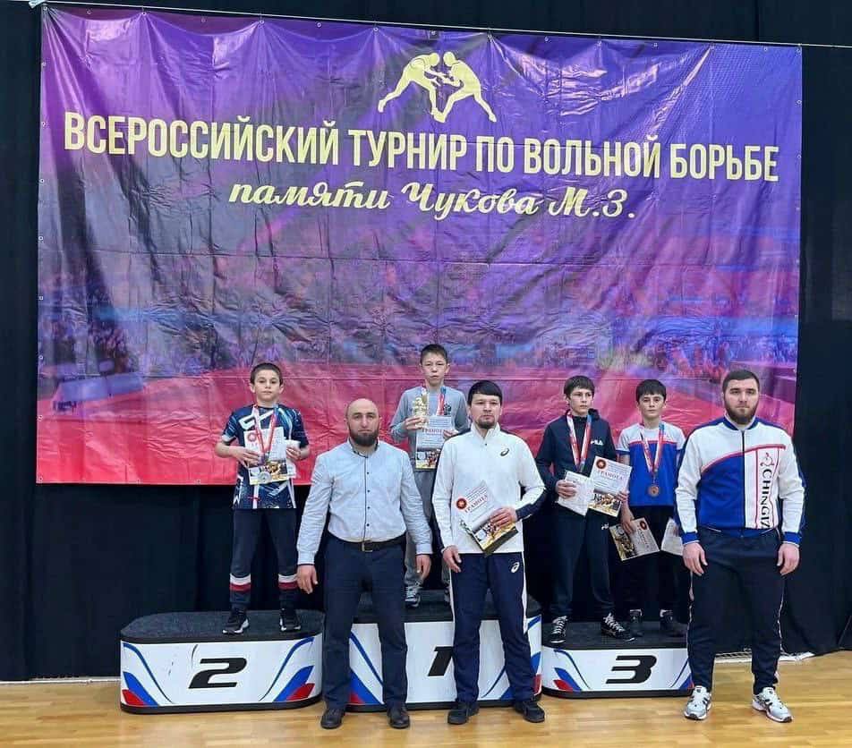 Воспитанник Долаковской спортивной школы привезли победу.