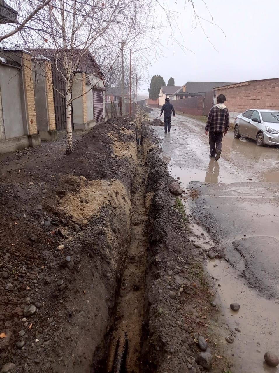 В селе Барсуки провели строительство водопровода.