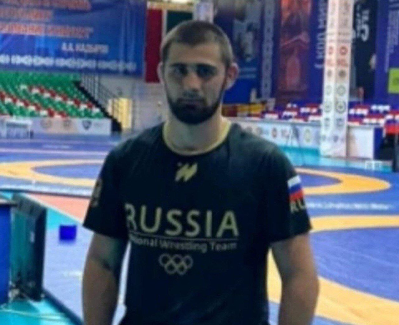 Спортсмен из села Кантышево готовится выступить на чемпионате России по вольной борьбе.