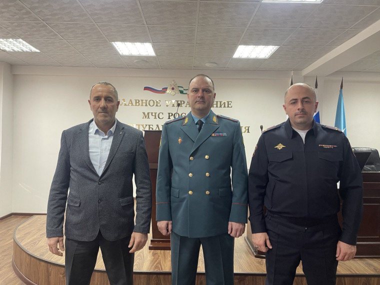 Заместитель Главы Назрановского района Гагиев Бекхан подвел итоги деятельности единой государственной системы предупреждения и ликвидации ЧС на территории Назрановского района. Заместитель Главы Назрановского района Гагиев Бекхан подвел итоги деятельности единой государственной системы предупреждения и ликвидации ЧС на территории Назрановского района.