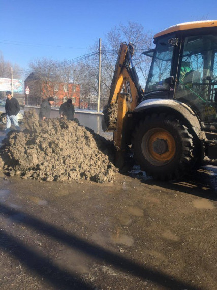 С начала года в с.п. Барсуки устранено 6 порывов . С начала года в с.п. Барсуки устранено 6 порывов .