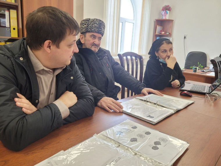 Отдел АТД совместно с ОПДН посетили школы, где обучаются дети из стран ближнего востока. Отдел АТД совместно с ОПДН посетили школы, где обучаются дети из стран ближнего востока.