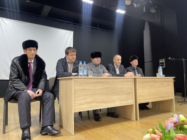 Прошел сход в с.п. Сурхахи. Прошел сход в с.п. Сурхахи.