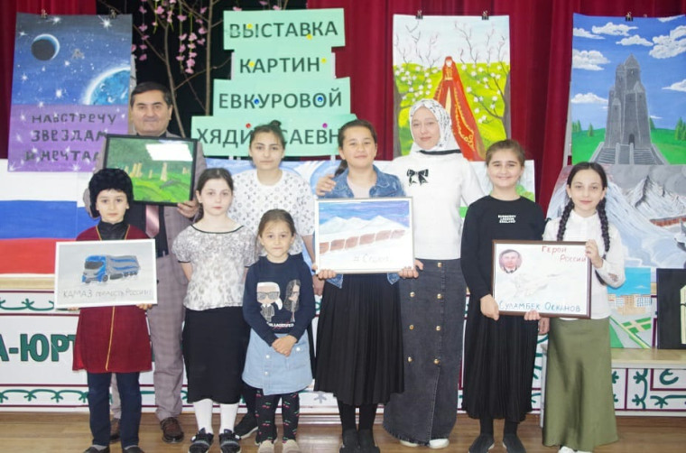 Выставка в с.п.Долаково. Выставка в с.п.Долаково.