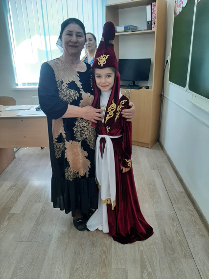 Воспитанница Дома культуры сельского поселения Али-Юрт, Рабия Ганижева, стала победителем форума региональный этап Всероссийского детского экологического форума «Зеленая планета», завоевав Гран-при.. Воспитанница Дома культуры сельского поселения Али-Юрт, Рабия Ганижева, стала победителем форума региональный этап Всероссийского детского экологического форума «Зеленая планета», завоевав Гран-при..