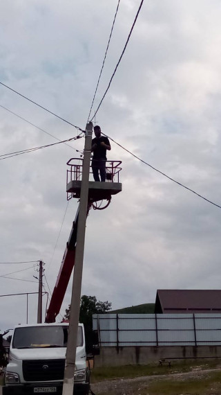 В Гази-Юрте следят, чтобы было светло. В Гази-Юрте следят, чтобы было светло.