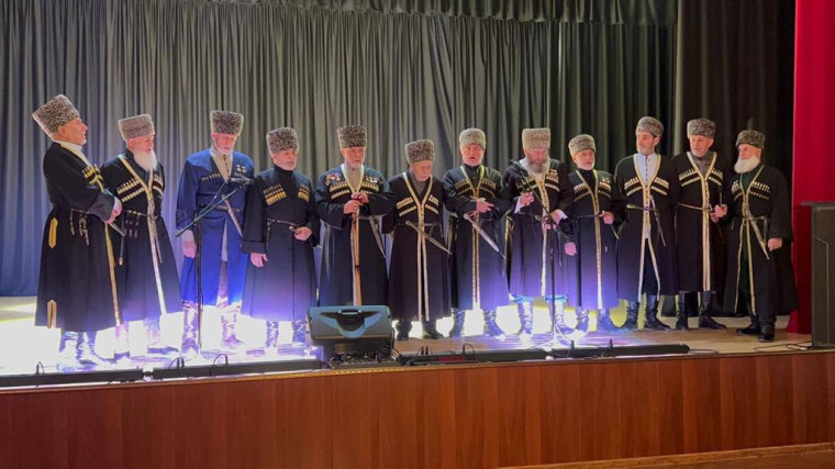 В Домах Культуры Назрановского района прошли мероприятия в честь 80- летия со дня прорыва блокады Ленинграда. В Домах Культуры Назрановского района прошли мероприятия в честь 80- летия со дня прорыва блокады Ленинграда.