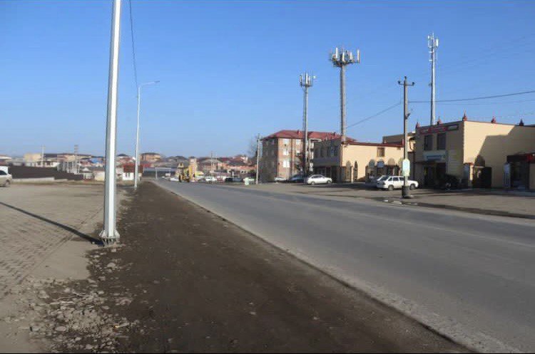 «Партийный десант» проверил реконструкцию дороги в Магасе Реконструкция улицы проведена в рамках реализации Народной программы . «Партийный десант» проверил реконструкцию дороги в Магасе Реконструкция улицы проведена в рамках реализации Народной программы .
