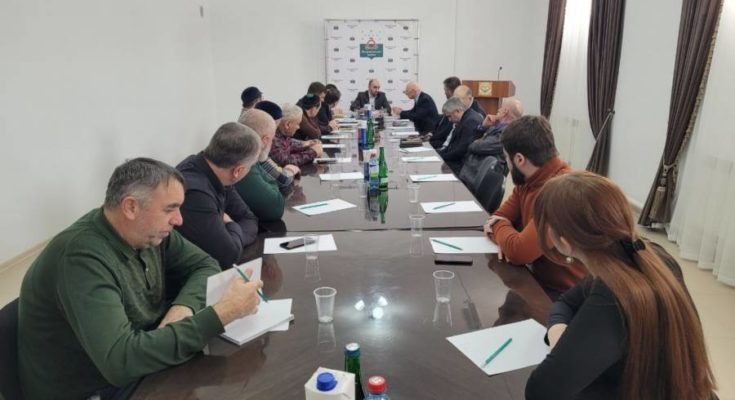 В администрации Назрановского района прошло заседание с предпринимателями района. В администрации Назрановского района прошло заседание с предпринимателями района.