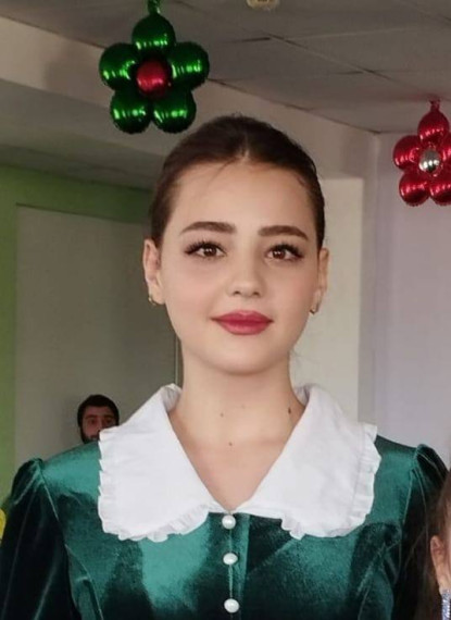 Воспитанница Назрановского районного Дома культуры Даяна Татриева приняла участие в концертной программе, приуроченной к 25-летию ФСО РФ в РИ. Воспитанница Назрановского районного Дома культуры Даяна Татриева приняла участие в концертной программе, приуроченной к 25-летию ФСО РФ в РИ.