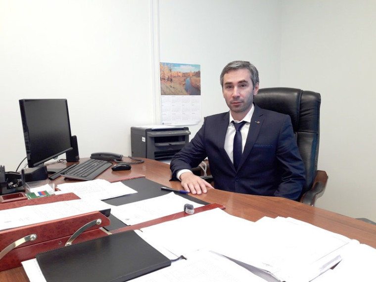 Руслан Бесланович Аушев назначен новым прокурором Назрановского района. Руслан Бесланович Аушев назначен новым прокурором Назрановского района.